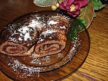 Fot. walczak72, Naleśniki kakaowe z dżemem truskawkowym