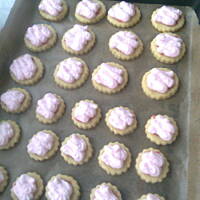 ciasteczka z konfiturą z róży