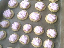 Fot. patysiapysia, ciasteczka z konfiturą z róży