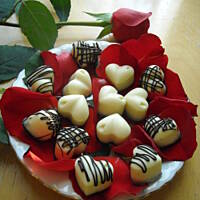 czekoladki z nadzieniem jogurtowo-różanym