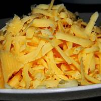 tarta z porem i pieczarkami w sosie serowo czosnkowym