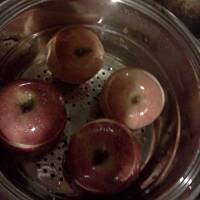 Jabłka na parze z miodem i rumem