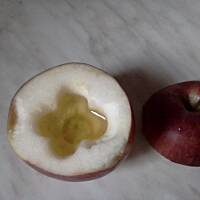 Jabłka na parze z miodem i rumem