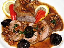 Fot. lexi27, Polędwiczki w sosie śliwkowo-orzechowym