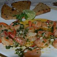 Krewetki w maślano ziołowym sosie