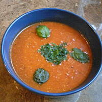 pomidorowa z migdałami