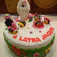 Pyszny tort pinacolada (kokosowo-ananasowy)