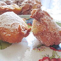 Racuchy drożdżowe z jabłkiem