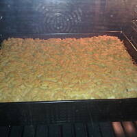 Sernik z brzoskwiniami