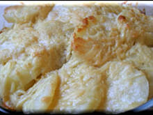 Fot. elif, Kremalı Patates- ziemniaki w smietanie po turecku