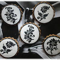 Ciasteczka black-and-white