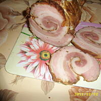 Rolada z boczku na świąteczny stół