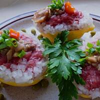 Tatar w cytrynowych miseczkach wg Ani