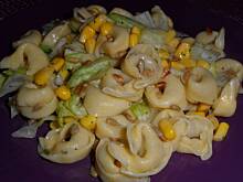 Fot. agia81, Sałatka z tortellini i słonecznikiem