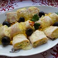 Szynka z indyka z farszem jajeczno chrzanowym w galarecie wg Ani