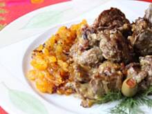 Fot. Neblina gotuje i piecze, Świąteczna wątróbka z morelami i żurawiną