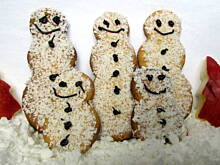 Fot. rosik93, Świąteczne ciasteczkowe bałwanki