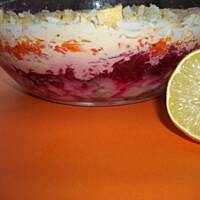 Sałatka warstwowa ze śledziem