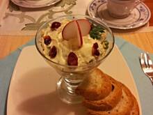 Fot. aggusia35, Sałatka śledziowa z żurawiną