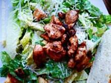 Fot. Rafal Felix, sałata Caesar z grillowanym kurczakiem