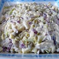 Sałatka śledziowa z zielonym groszkiem