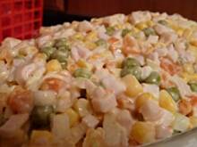 Fot. Anna Z, Kolorowa sałatka z szynką