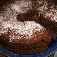 Babka z makiem i czekoladą.