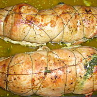 Rolada z indyka ze szpinakiem