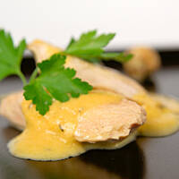 Fileciki w aksamitnym sosie pieczarkowo-warzywnym