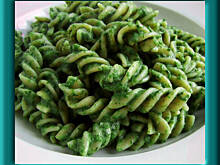 Fot. babcia Małgosia, makaron ze szpinakiem w sosie serowym babci Małgosi