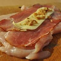 Wielkie kotlety z kurczaka z niespodzianką