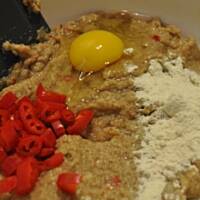 Wegetariańskie kotlety mielone z oscypkiem