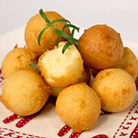 Mini pączusie serowe z powidłami dla małych łasuchów - super ekspresowe w wykonaniu