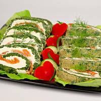 Rolada szpinakowo-łososiowa efektowna