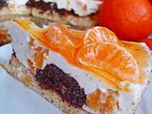 Fot. Mloda, Tort śmietanowo - makowy z mandarynkami