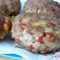 Kotlety mielone z papryką i kukurydzą