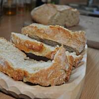 Pyszny domowy chlebuś