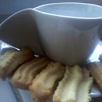 Ciasteczka kruchutkie kręcone maszynką do mięsa