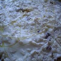 Surówka z selerem, orzechami i rodzynkami