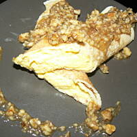 Naleśniki z mandarynkowym serem  i sosem orzechowym