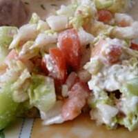 Surówka z kapusty pekińskiej z twarożkiem