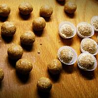 Herbatnikowe kuleczki