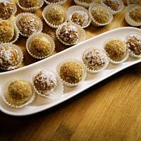 Herbatnikowe kuleczki