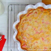 Clafoutis z rabarbarem