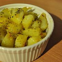 Ziemniaczane kosteczki w ziołach prowansalskich