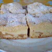 Ciasto z jabłkami i budyniem