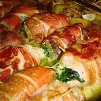 Kurczak ze szpinakiem otulony szynką parmeńską