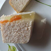 Delikatna galareta z kurczaka