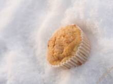 Fot. joanna63, Muffinki z żurawiną, gruszką i marcepanem