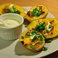 Ziemniaki z dymką i cheddarem